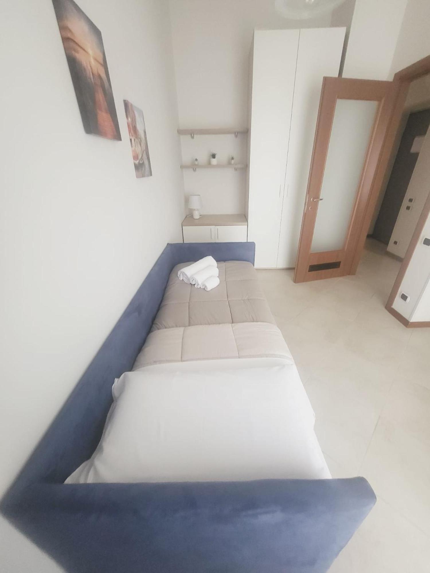 Appartamenti Le Gemme 나폴리 외부 사진